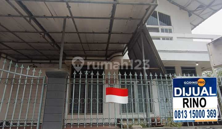 House with Roadside Land Calculation in Tanjung Duren Timur, West Jakarta