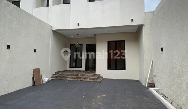 Rumah Baru Lebar 6 Kelapa Dua Kebon Jeruk