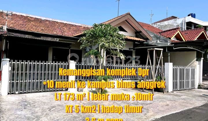 Kesempatan Langka! Rumah 2 Unit Jadi 1, LT 173 M², Akses Mudah Jalan Arteri Kelapa Dua Jakarta Barat