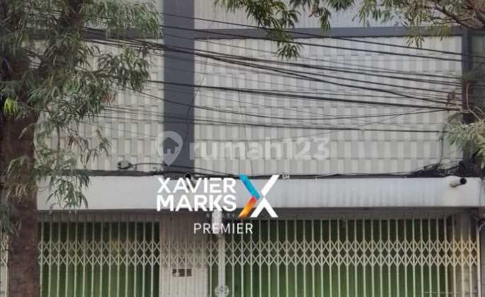 Dijual Rumah Usaha Di Kudusan Pasar Besar, Kojen Malang