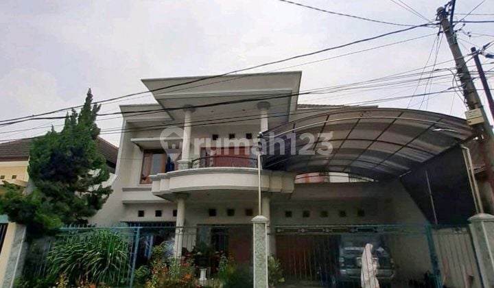 Dijual Rumah Daerah Papa Papa Siap Huni Bangunan Full Jati Dekat Suhat Malang.