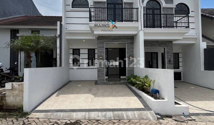 Rumah Villa Baru Dekat Jatim Park 3 & Bns Plus Rooftop di Beji Kota Batu Malang