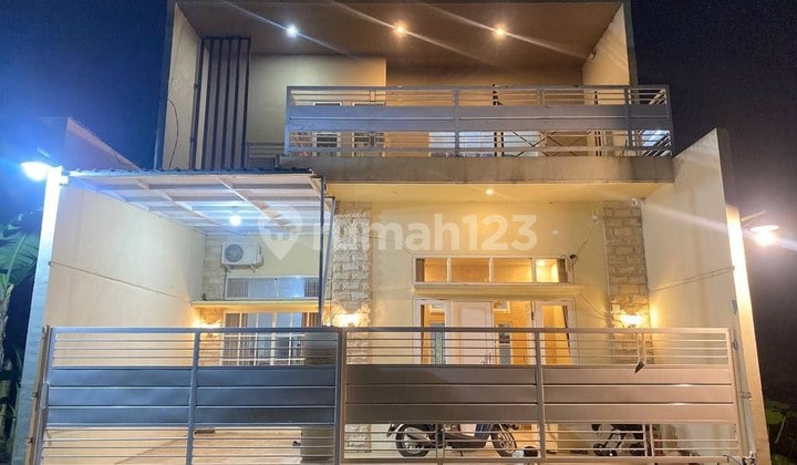 Modern Fully Furnished House in Mangunrejo, Kepanjen, Malang Regency