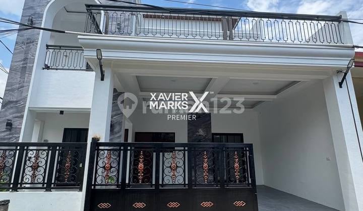 Sultan House American Classic Design in Sengkaling, Malang