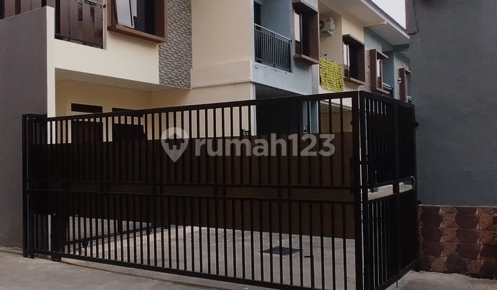 Rumah Baru 2 Lantai Allin Surat Di Bintara Bekasi Barat
