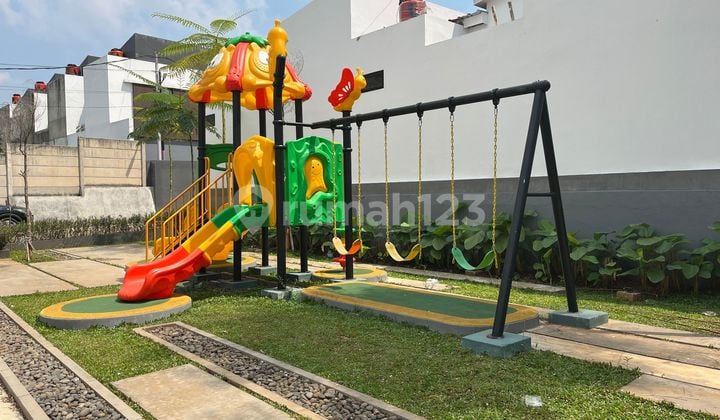 Rumah Dalam Komplek Siap Huni di Pamulang Tangsel Strategis