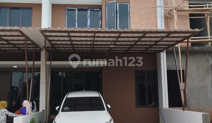 Rumah Baru Konsep Villa Di Cibubur Dekat Kota Wisata..