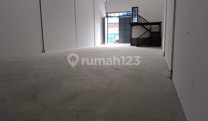 Warehouse Dadap Kosambi, Area 440 M2, Building 300 M2, New, 8 Units in a Row