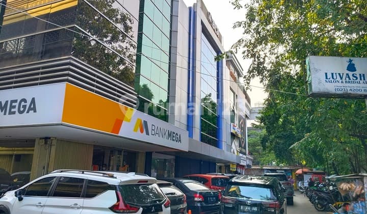 Ruko Bungur Besar Raya, Dkt N Sederet Pengadilan Negeri Jakpus