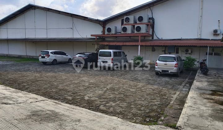 Pabrik Farmasi Kapuk LT 6328 m2, LB 4000 m2, Dijual beserta Ijinnya, Murah