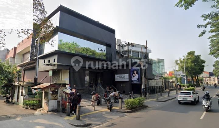 Gedung Ex Bar Kemang Raya: 3 Lantai + basement, Hook, Lokasi Premium