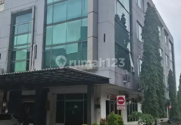 Graha Mas Pemuda Rawamangun Shop House, 4 Floors, Land Area 90 m2, Building Area 350 m2