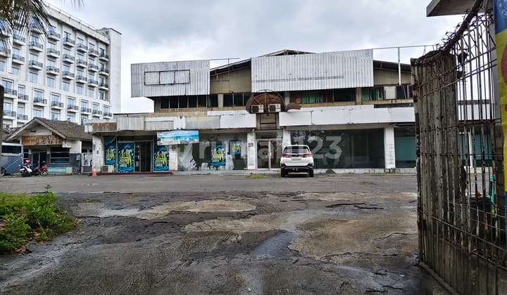 Land on Jl Pramuka, Central Jakarta: Strategic Highway Location, Suitable for Office Building