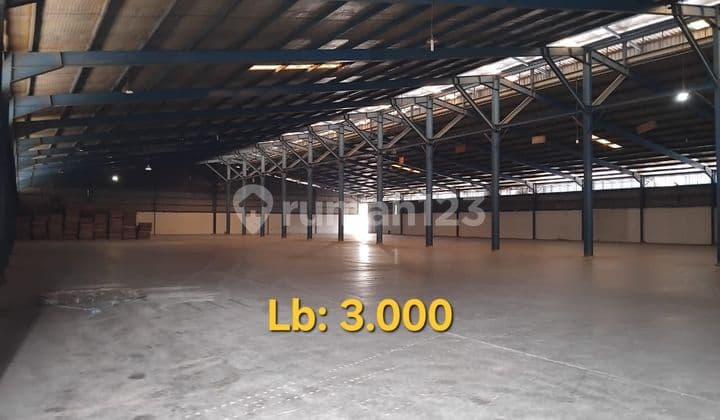 Disewakan Gudang Dalam Kawasan Industri Karawang Barat - Warehouse and Office for Rent in the West Karawang Industrial Area, West Java