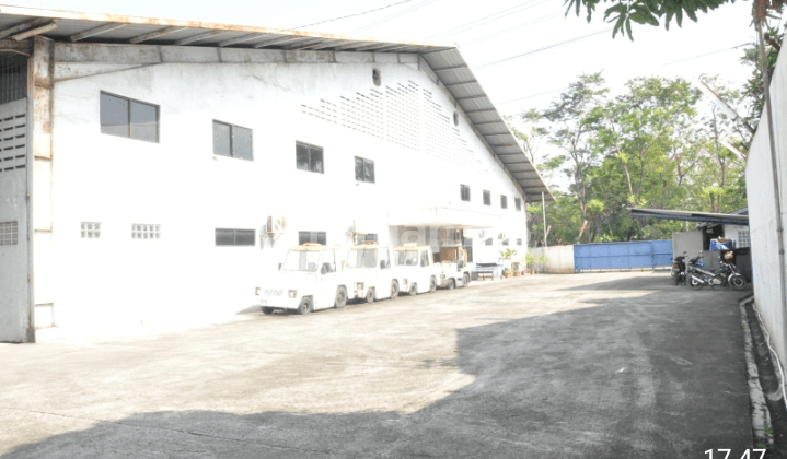 Warehouse For Sale Near Airport