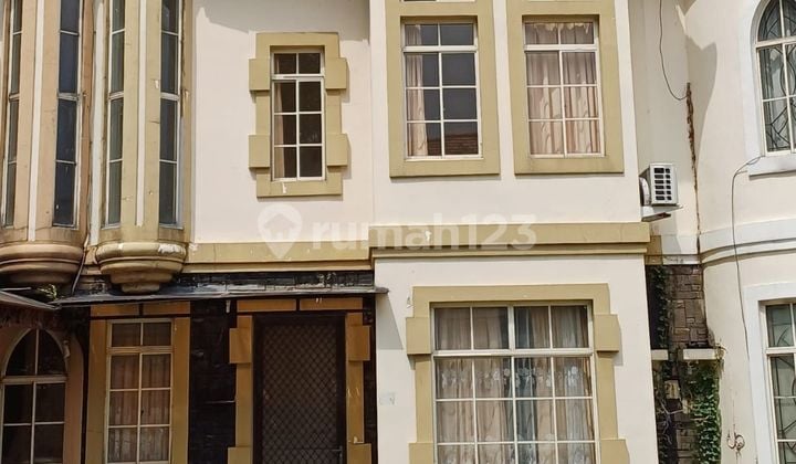 Disewa Rumah Siap Huni di Taman Britania Lippo Karawaci Utara