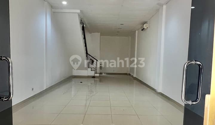 Disewakan Ruko Golden Boulevard Siap Pakai di BSD