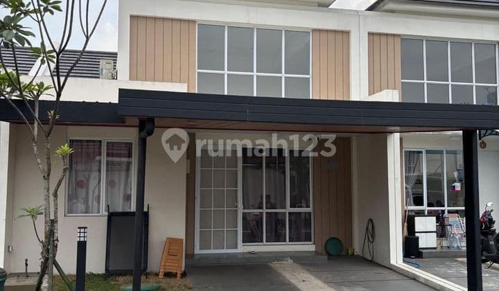 Rumah Dekat Akses Tol di Cluster Aster, Paramount Petals