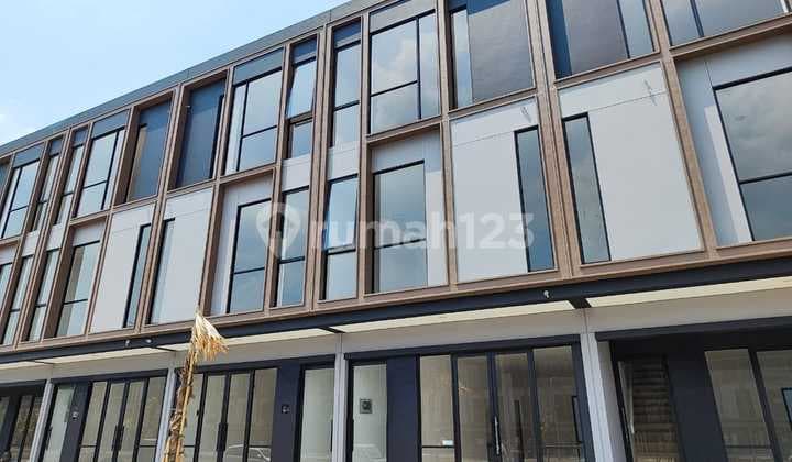 Disewakan Ruko Baru Siap Pakai di Park Hive, Park Serpong