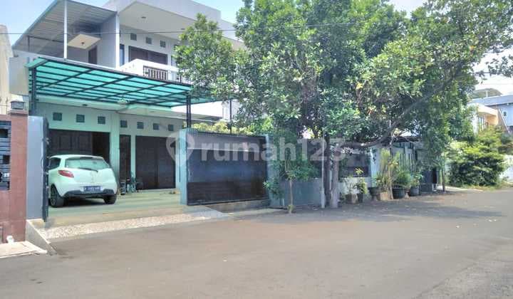 Rumah Mewah Besar 2Lt 8Kt Luas 526M2 Harapan Indah Bekasi
