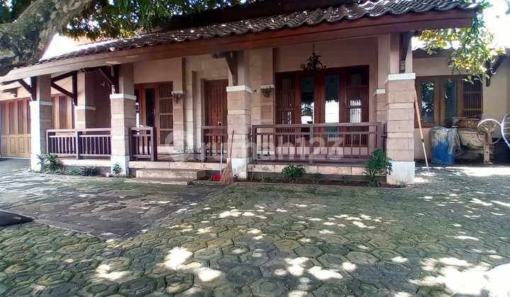 Rumah Besar Rapi 1lt Luas 600m, Cipinang Jakarta Timur.