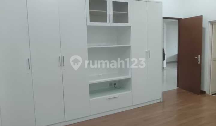 Disewakan Rumah Metland Full Furnished, Jakarta Barat