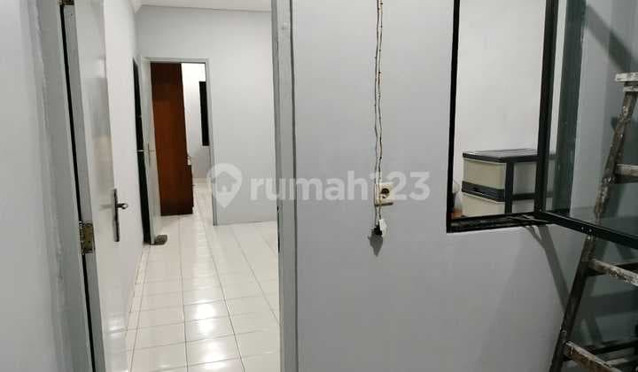 For sale: Shop house in Cengkareng area, Cendrawasih Street, West Jakarta