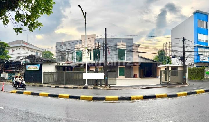 Bangunan Pinggir Jalan Raya bisa untuk Kantor Pasar Minggu Jaksel