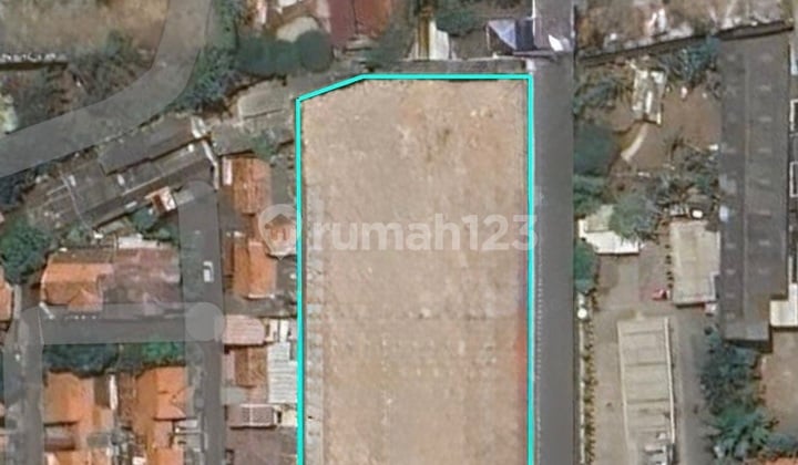 Pinggir Jalan Raya !!! Tanah Komersial Daan Mogot, Jakarta Barat