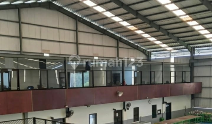 Warehouse for Sale Near New Toll Road in Jambe, Tangerang