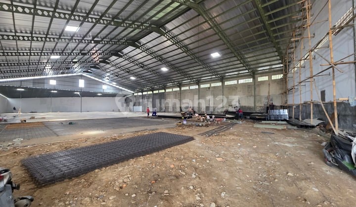 For Rent New Warehouse Ready to Use, Very Close Access to Toll Road