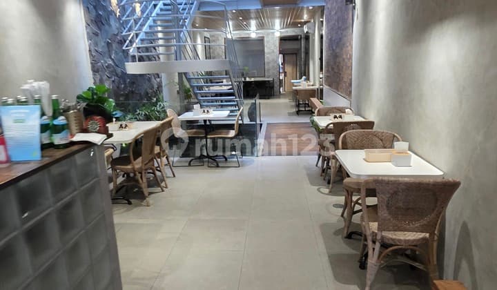 For Sale Shop House Restaurant in Cirebon City Pagongan, Ready to Use for Restaurant