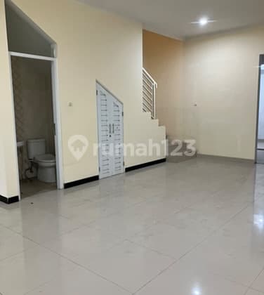 Rumah Bagus 2 Lantai Di Jl. Taman Kopo Indah 5, Rahayu, Kec. Margaasih, Kabupaten Bandung, Jawa Barat, Taman Kopo Indah