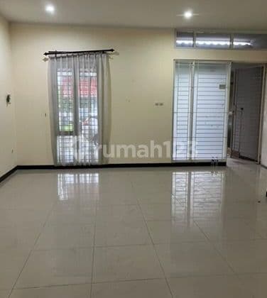 Rumah 2 Lantai di Jl. Taman Kopo Indah 5, Rahayu, Kec. Margaasih, Kabupaten Bandung, Jawa Barat, Taman Kopo Indah