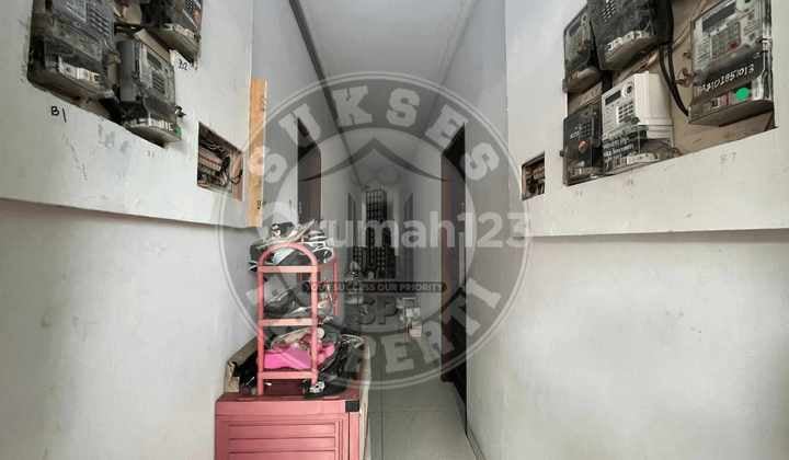 2 Menit ke Jl. Raya Mangga Besar Kost Aktif 27 Kamar Potensi Omset bisa 810 Jt/Bulan Jadi Kost Eksklusif