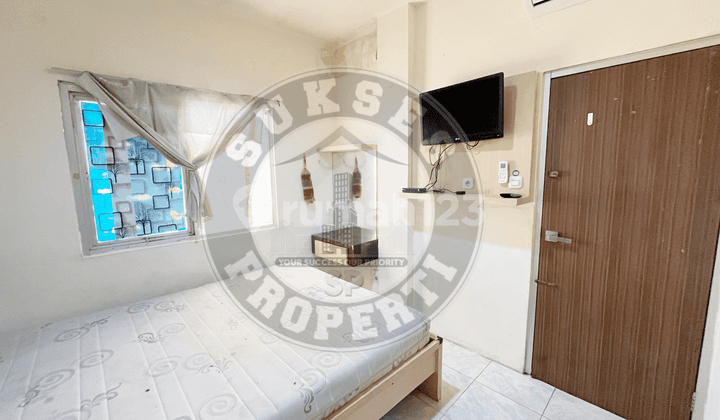 1 Menit ke Jln Raya Kost Produktif 26 Kamar, Carport 4 Mobil Bangunan Besar 570 M2, 4 Menit ke Stasiun Mangga Besar
