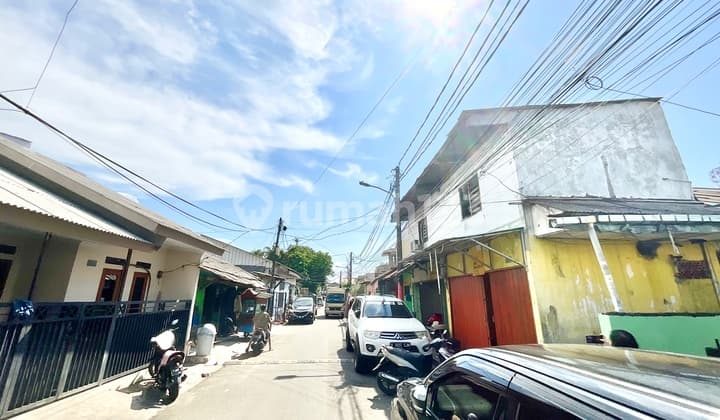 For Sale, Land Calculation Plus Boarding House and Kiosk, Permata Hijau, South Jakarta Location.