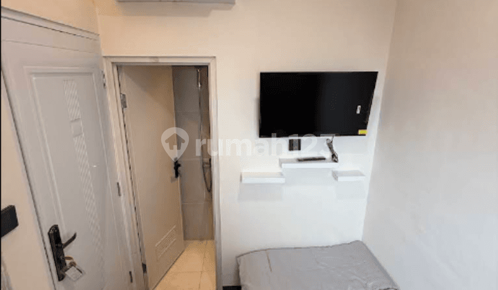 Bu Turun Harga! Roi 10% Omset 732 Jt/Tahun, Jln Lebar 2 Mobil, Kost Baru Eksklusif 37 Kamar Full Terisi 100% di Jelambar, Dekat Perbankan, Perkantoran, Kampus, Mall, Rumah Sakit, Jln Lebar 2 Mobil