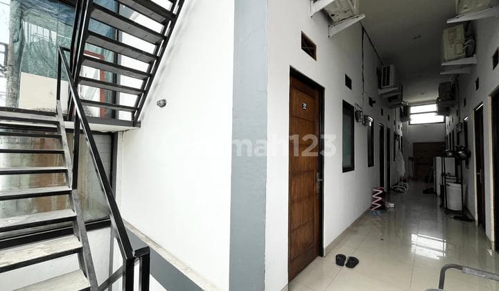 Full Occupancy Exclusive Kost with 24 Rooms in Tebet, Annual Turnover 648 Million, ROI 10%, Easy Access Close to Manggarai Station, Busway, Banking, Offices, Mall, Hospital, Wide Road for 2 Cars