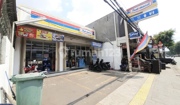 For Sale: Strategic Residential House and Shophouse in Plumpang, North Jakarta