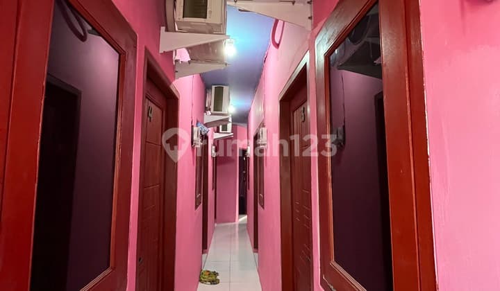 Owner urgently needs to sell 31-room boarding house located in Mangga Besar.