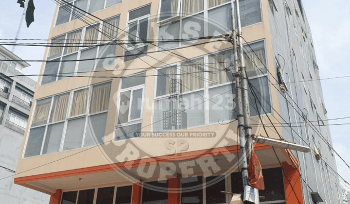 Omset 1,7 M/Tahun Kost Tanah Abang Full Terisi 67 Kamar Roi 10-11 % Akses 2 Mobil