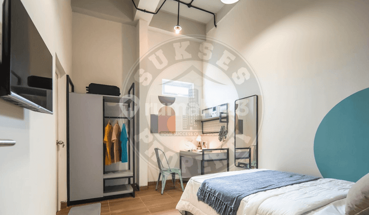 Down 1M!! 1 Minute (300M) to Binus University, Revenue 1.65M/Year, Exclusive Boarding House with 46 Rooms Fully Occupied, ROI 11-12%, Main Road Access.