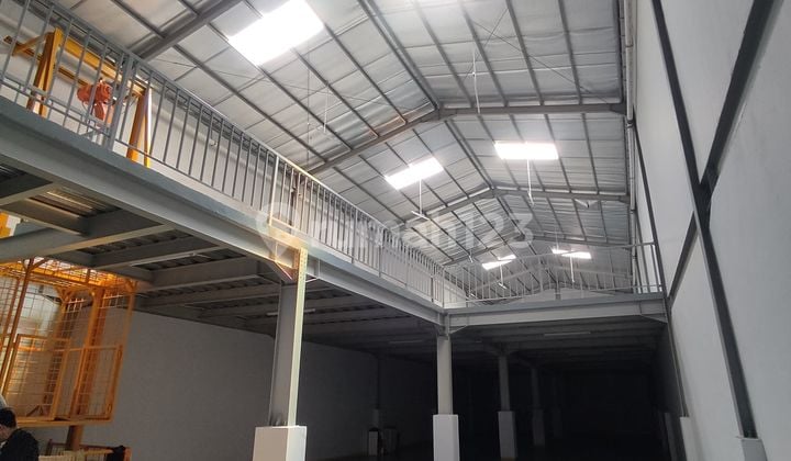 gudang2 lantai +kantor 5 lantai khusus bulan ini lift ac dan furnish nego sampai jadi