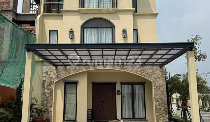 New Citra 8 Malta 3-Story House. 5 BR Super Cheap Pay 30M Now Installment