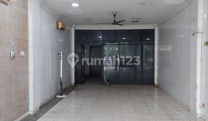 Disewakan Ruko Taman Palem Termurah Lestari 2.5 Lantai Termurah Pinggir Jalan