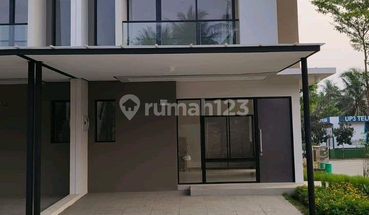 Disewakan atau Dijual Rumah 2 Lantai di Pik2 Milenial