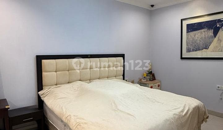 For Rent: Cluster Walet