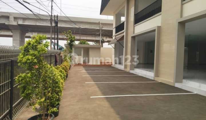 Sewa Ruko Gandeng 4 Minimalis ( Mini Building & Ada Parkir Basement ) Cipinang Jakarta Timur