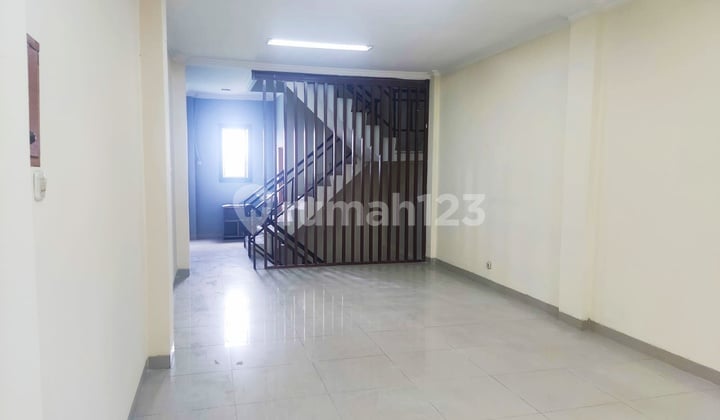Sewa Ruko Bagus & Siap Huni Fatmawati Jakarta Selatan